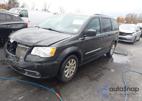 2013 Chrysler Town & Country Touring from USA, damaged, VIN 2C4RC1BG6DR605263